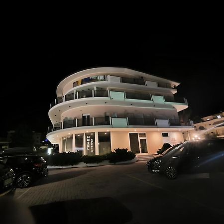 Eu Ropa Hotel Nereto Exterior foto